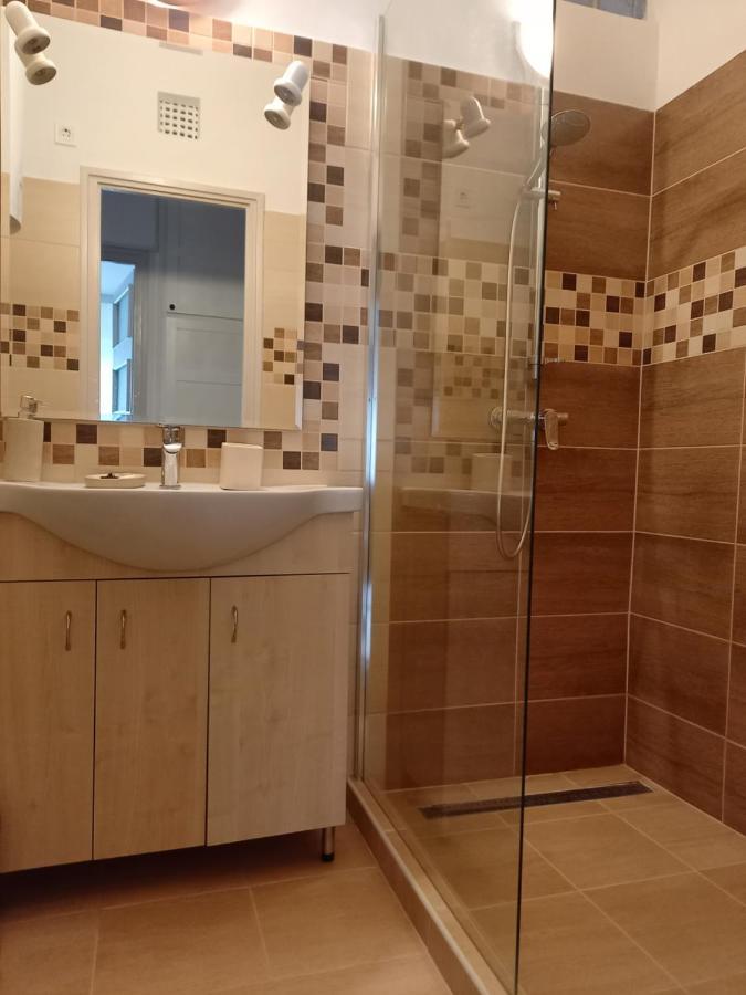 Kardos Apartman Debreţin Exterior foto